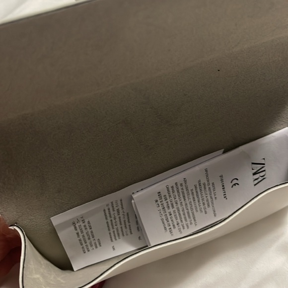 Zara winged eye sunglasses! - Picture 4 of 4